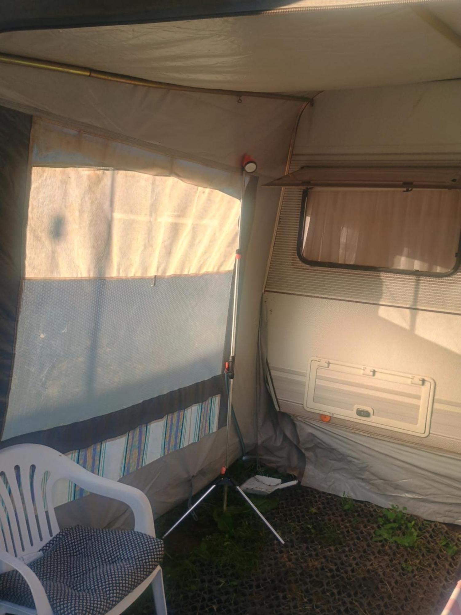 Wildcamp Resort Masseria La Murgia Unterkunft In Einem Wohnwagen Rimbach  Екстериор снимка